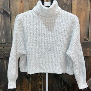 Dip Oversized Crop Sweater Top M Grey Wool Blend Fuzzy Turtleneck‎ Preppy Boho